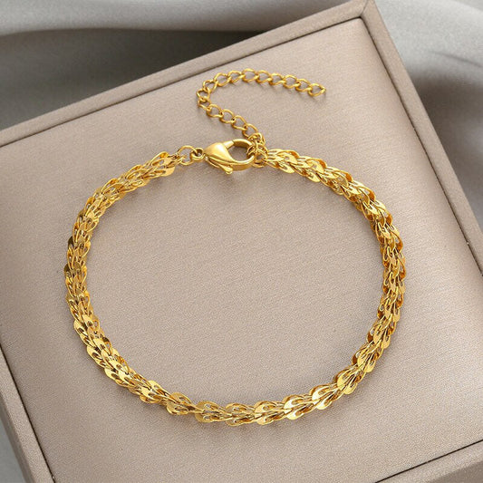 "You Set Me Free" Golden Chain Bracelet